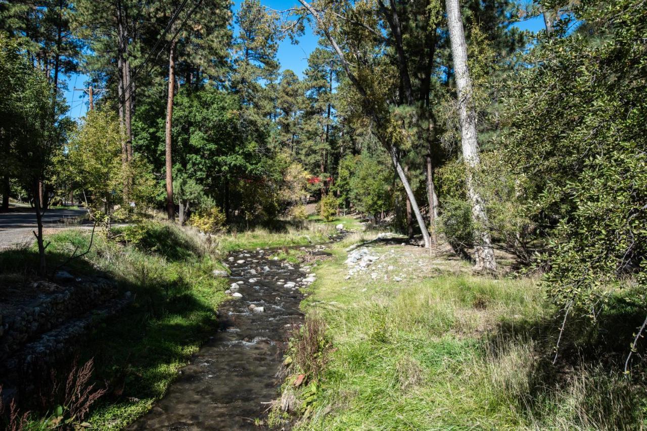 Apache Village 5, Queen Bed, Midtown, Sleeps 2 Ruidoso Bagian luar foto