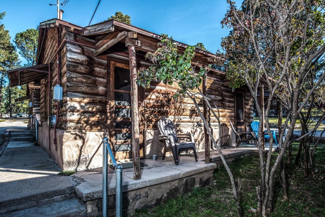 Apache Village 5, Queen Bed, Midtown, Sleeps 2 Ruidoso Bagian luar foto